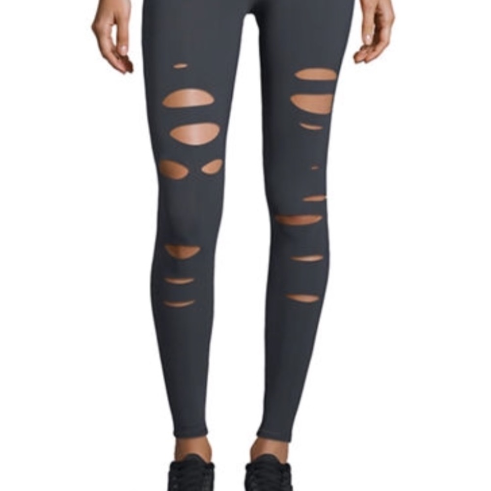 Black alo ripped yoga pants